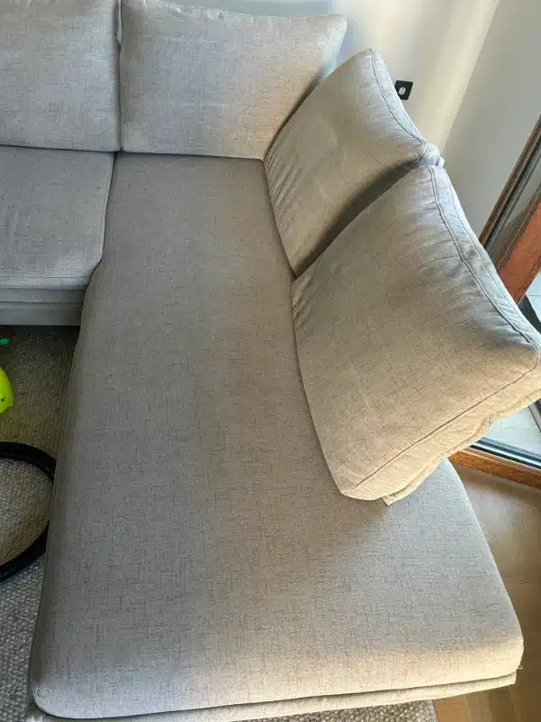 Drugi sedalni deo garniture posle dubinskog pranja